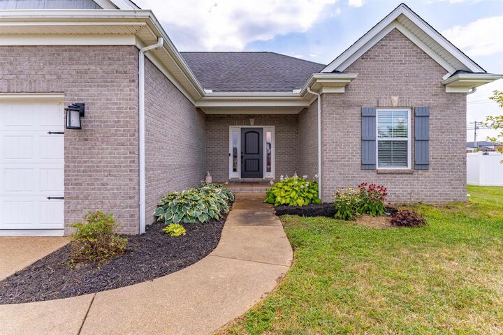 Property Photo:  3607 Cora Court  IN 47630 