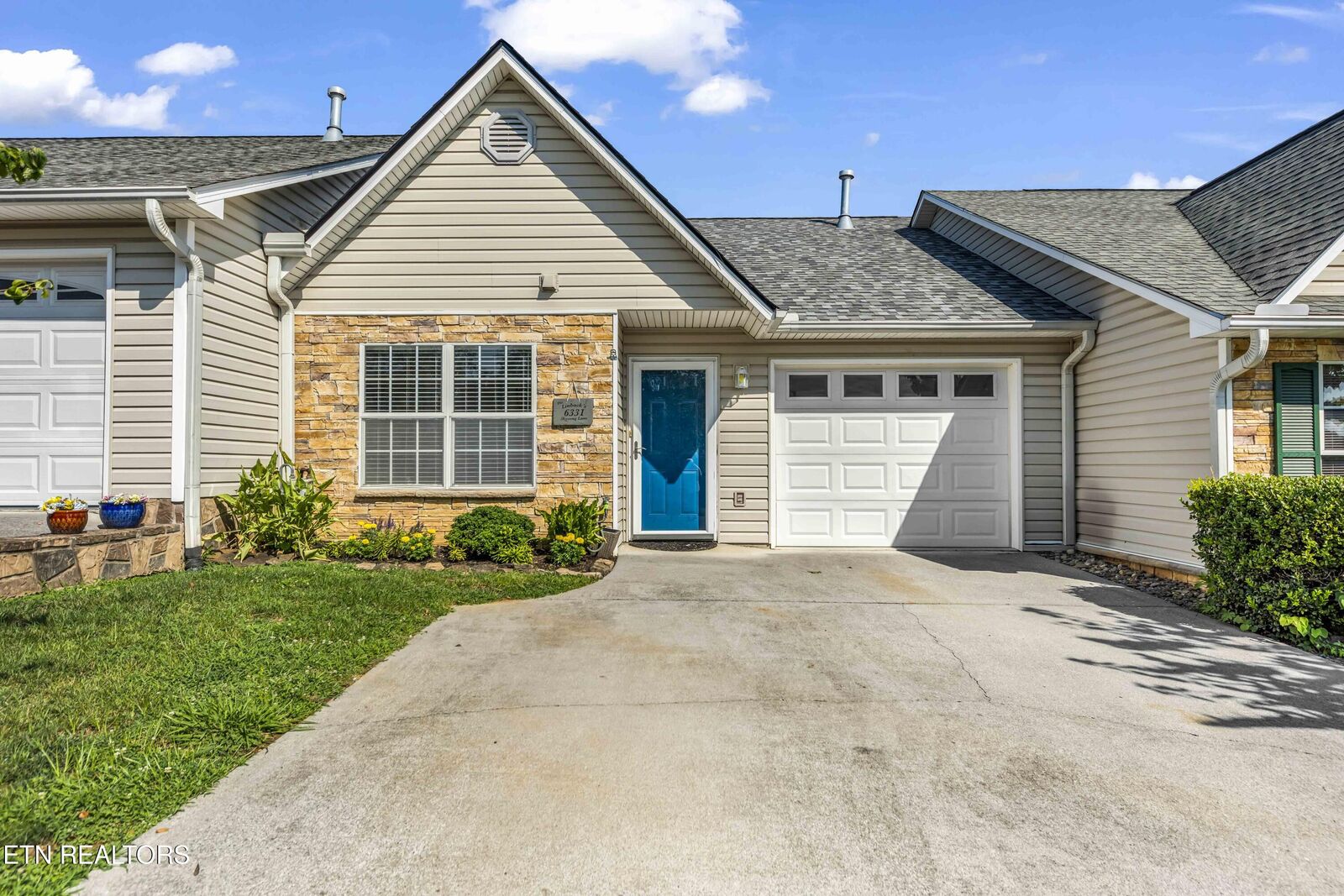 Property Photo:  6331 Sky Song Lane  TN 37914 