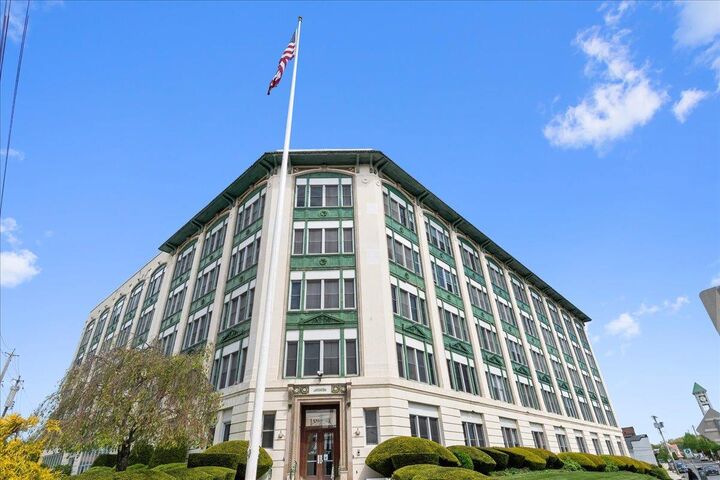 Property Photo: 1 Landmark Square 613 NY 10573