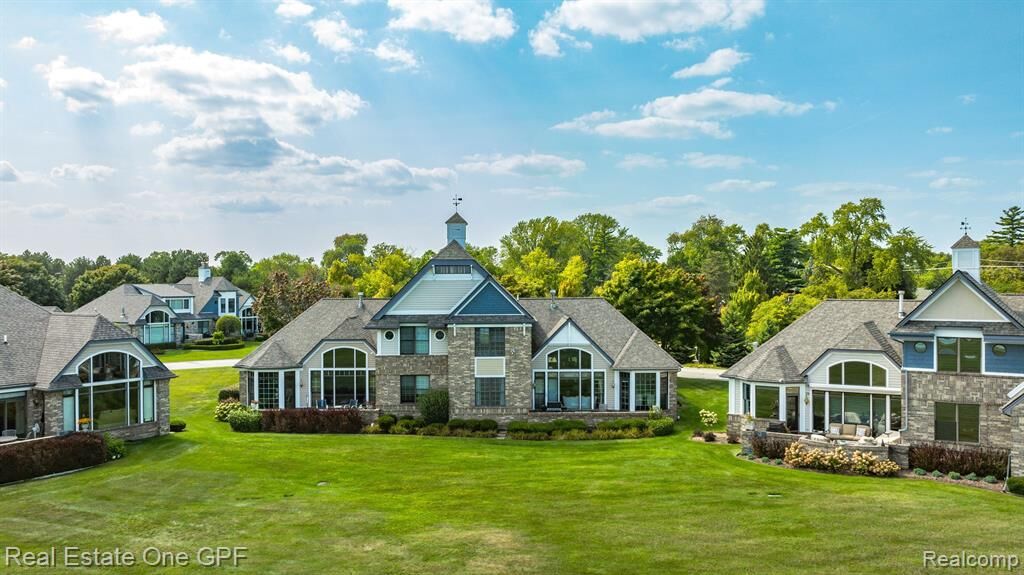 Property Photo: 1756 Edison Shores Place MI 48060 3375