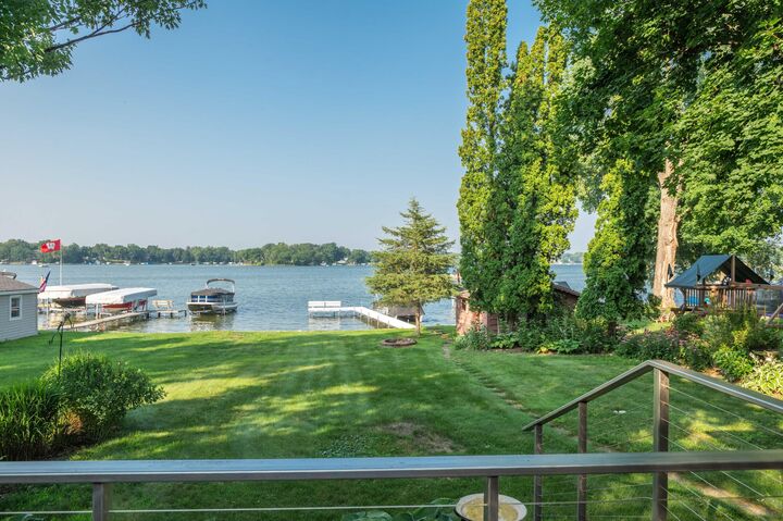 Property Photo: W352n6080 Bauers Ln WI 53066