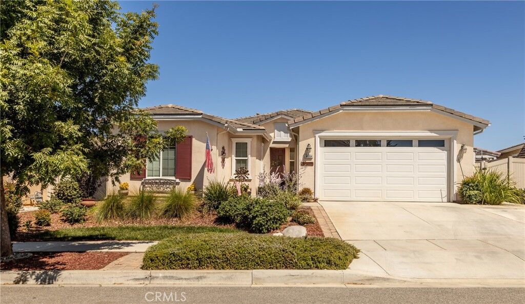 Property Photo:  34664 Bella Vista Drive  CA 92399 