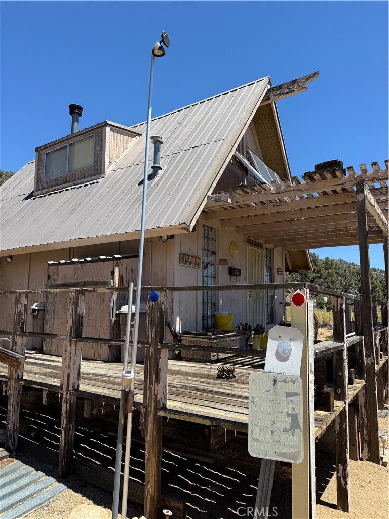 Property Photo: 97940 Deodar Road CA 93527