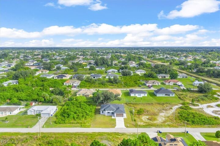Property Photo:  3708 27th St SW  FL 33976 