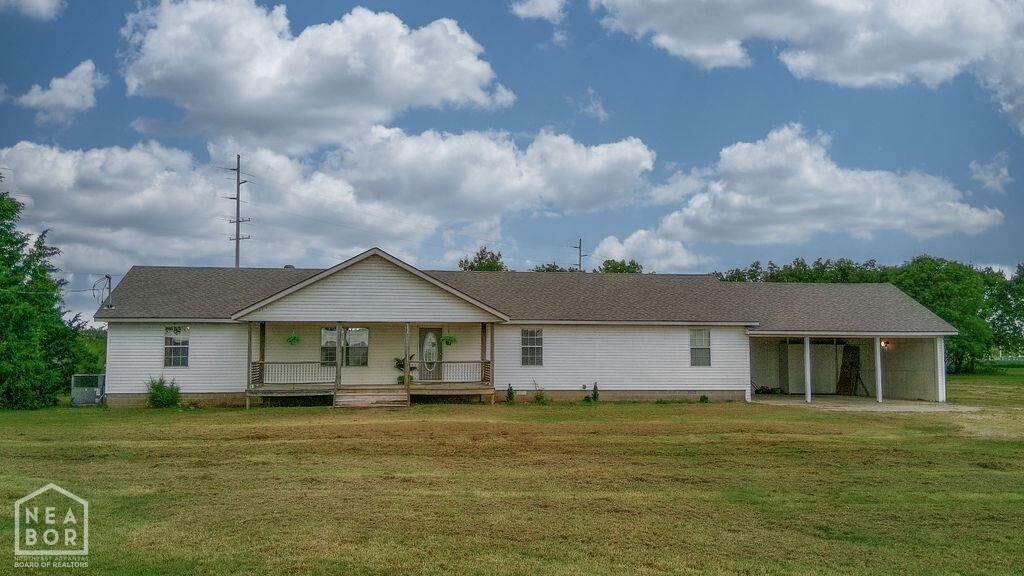 Property Photo: 192 County Road 917 AR 72417