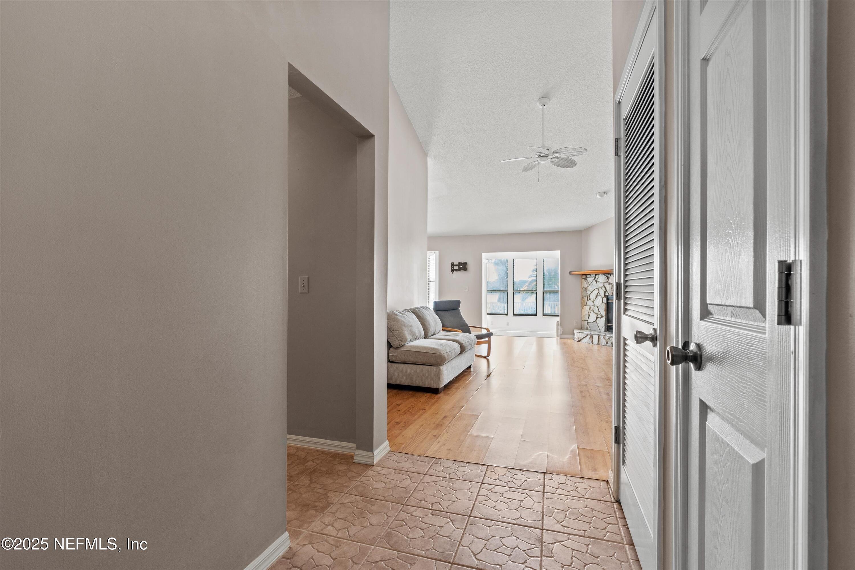 Property Photo: 311 Lake Bluff Court FL 32073