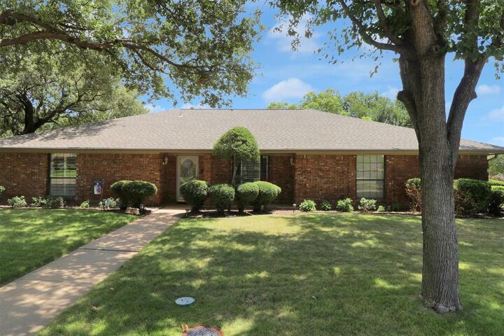490 Sellmeyer Lane  Highland Village TX 75077 photo