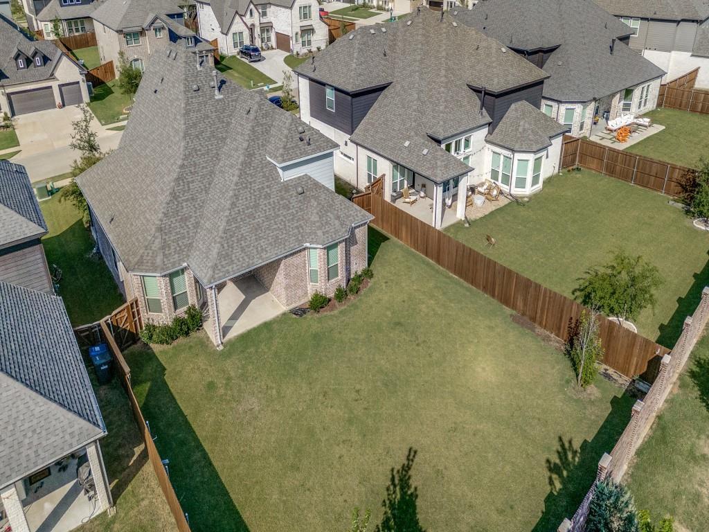 Property Photo: 1016 Dupont Drive TX 75071