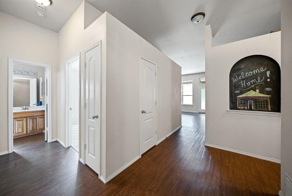 Property Photo: 8308 Winter Falls Trail TX 76053