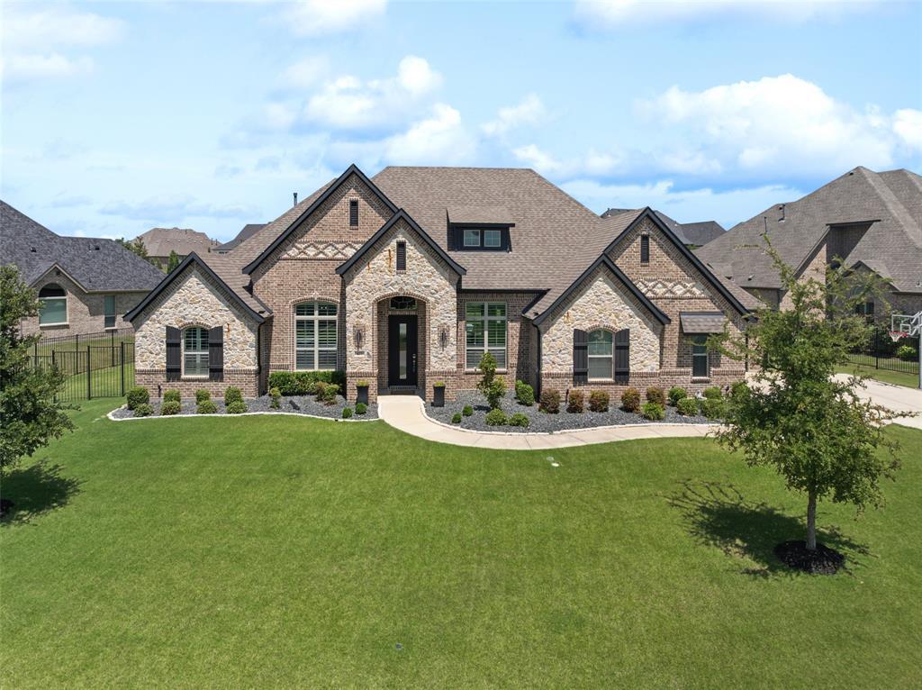 Property Photo: 421 Maggie Trail TX 75002