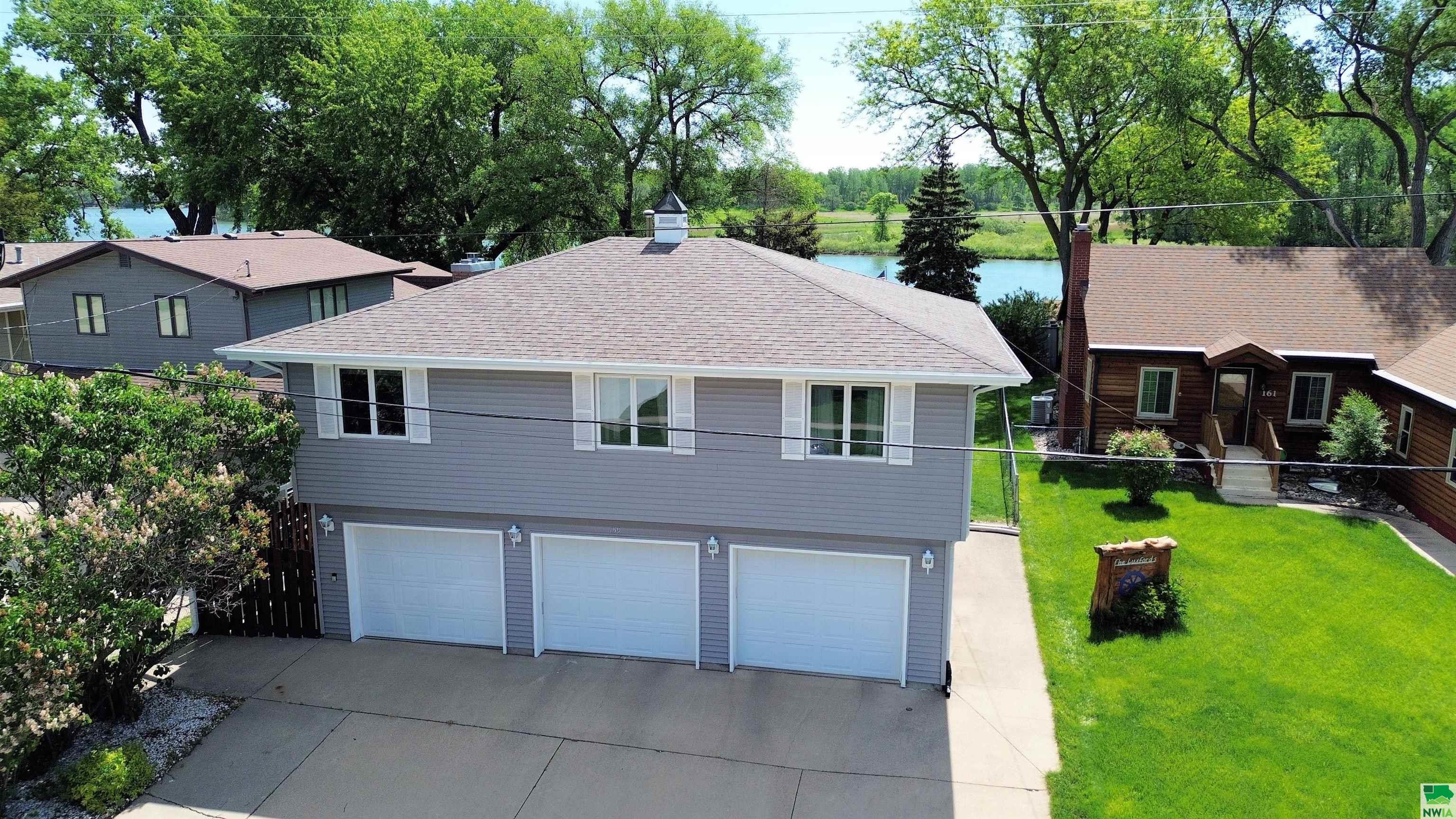 159 Suncoast Drive  McCook Lake SD 57049 photo