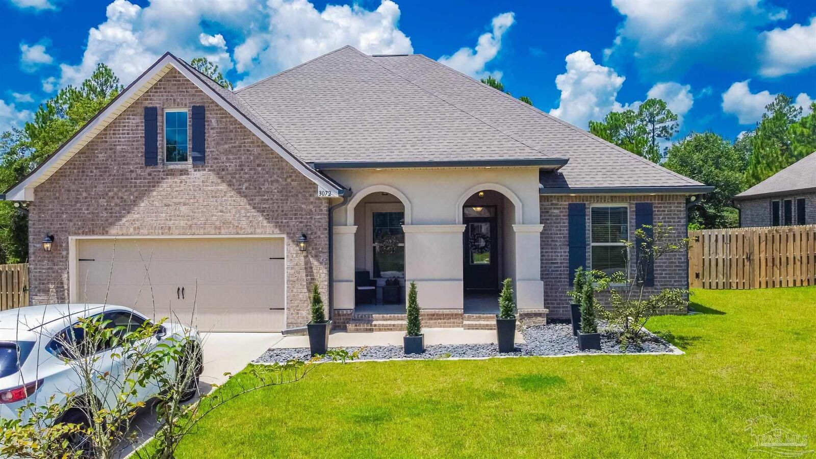 Property Photo: 3072 Mountain Laurel Tr FL 32533