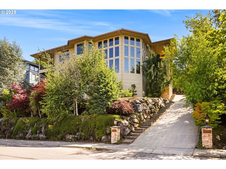 Property Photo:  3246 NW Chapin Dr  OR 97229 