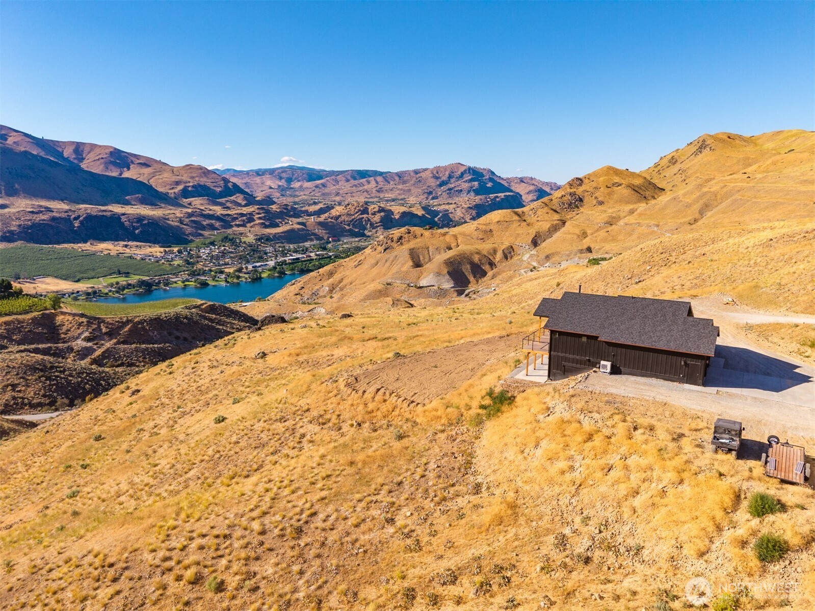 Property Photo: 167 Chelan Hills Acres WA 98843