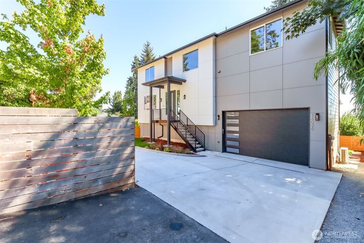 14036  35th Avenue S  Tukwila WA 98168 photo