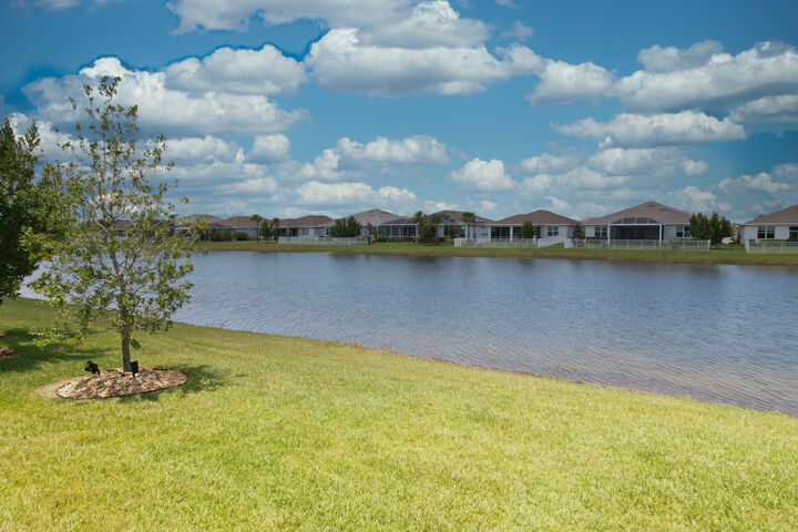 Property Photo:  13790 SW Gingerline Drive  FL 34987 