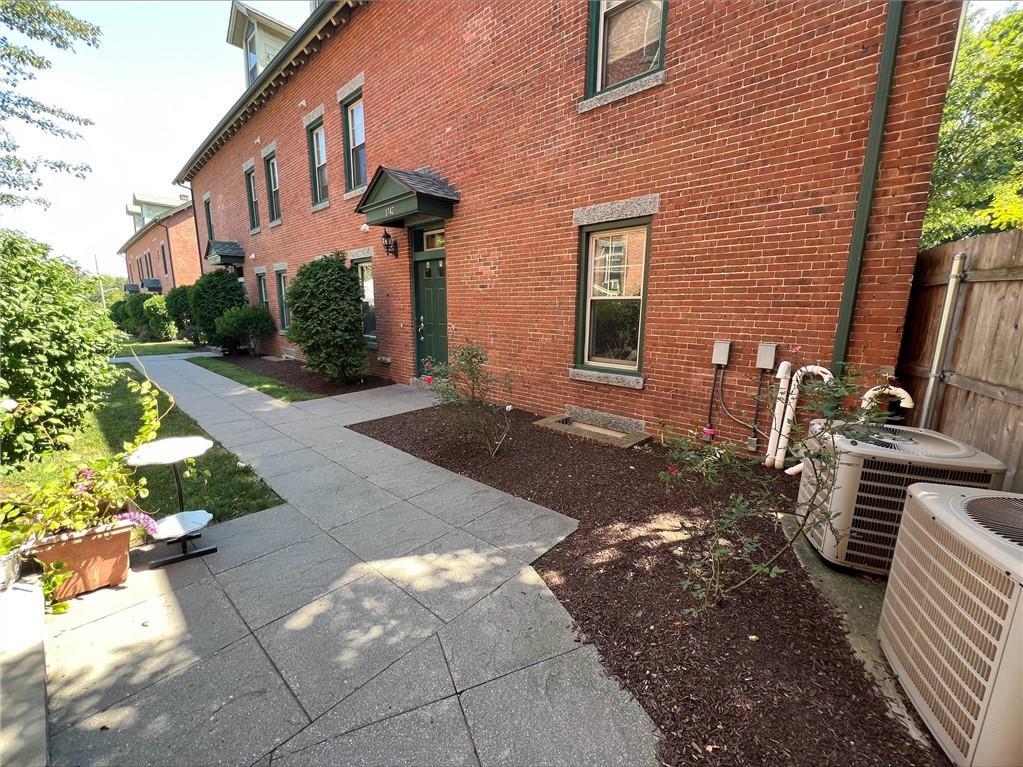 Property Photo: 1742 Lonsdale Avenue 5 RI 02865