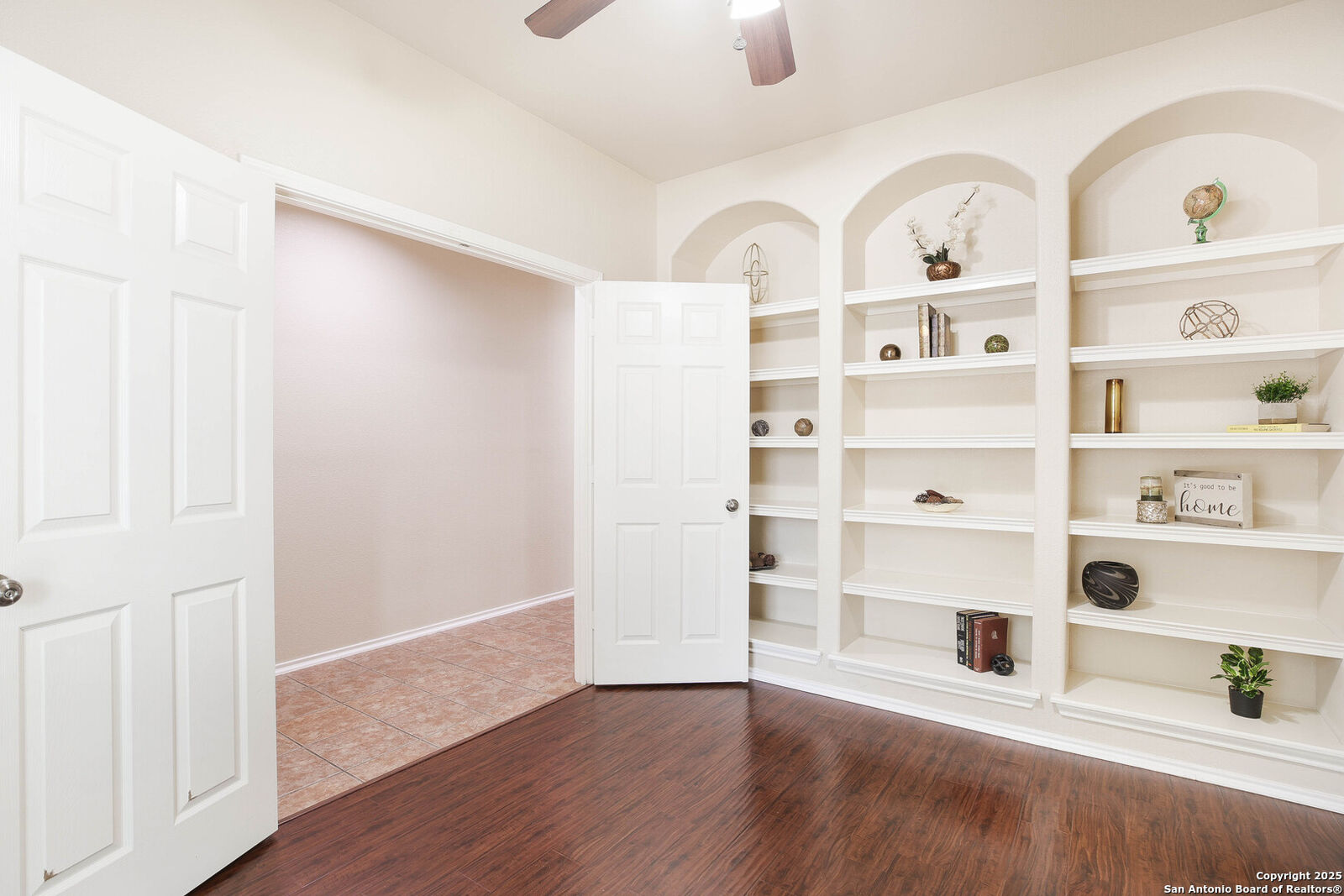 Property Photo: 10707 Axis Crossing TX 78245