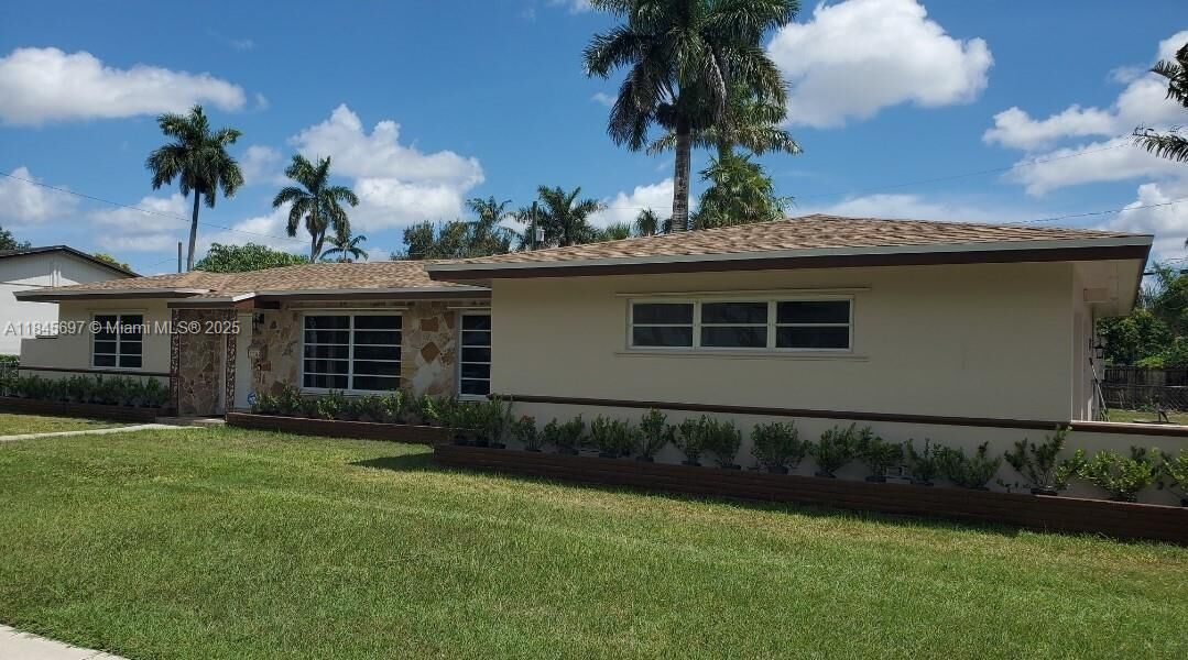 Property Photo: