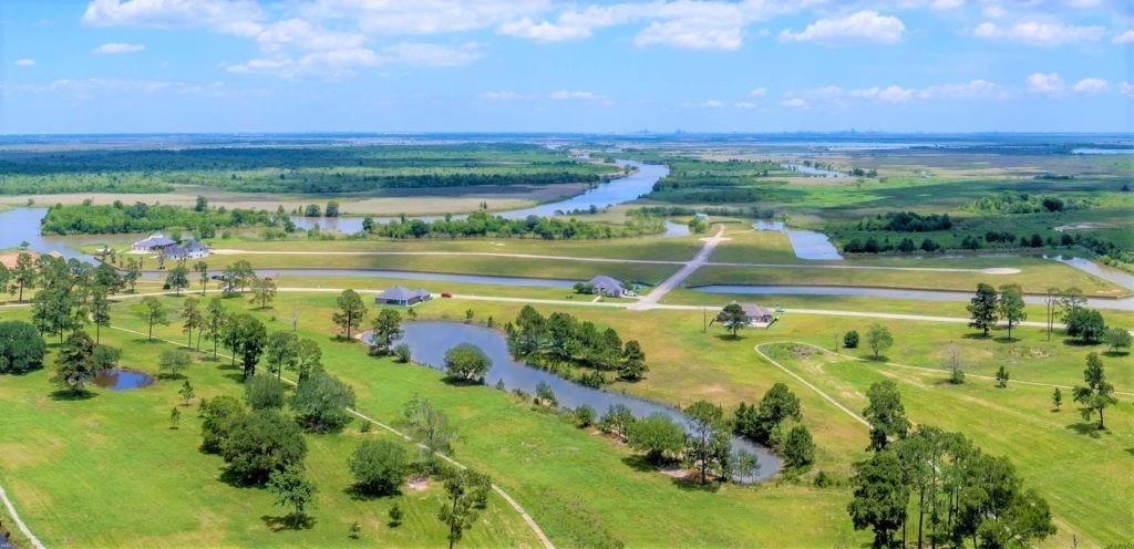 Property Photo: 14999 Country Club Rd. TX 77705