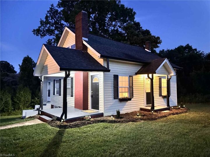 Property Photo:  5366 Mountain View Road  NC 28635 