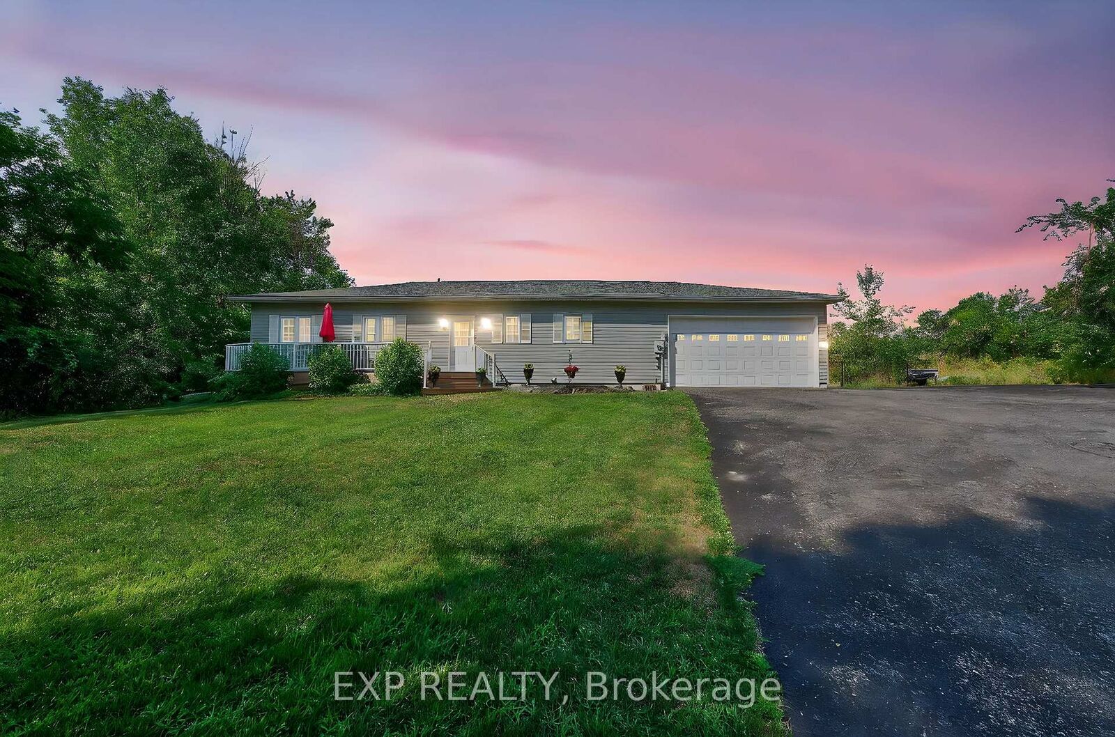 Property Photo:  92 Tate'S Bay Road  ON K0M 1A0 