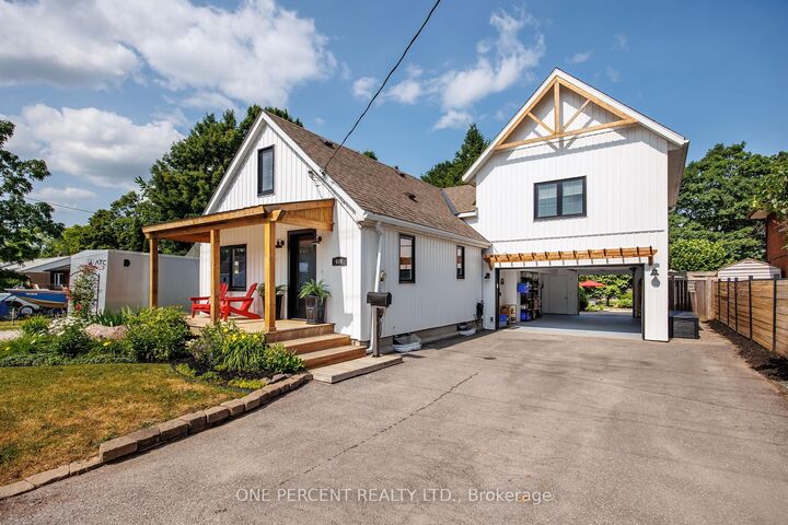 Property Photo:  406 Peter Street N  ON L3V 5A7 