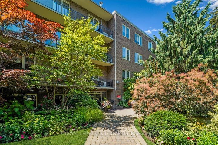 Photo de la propriété:  149 South Drive 203  ON M4W 1S3 