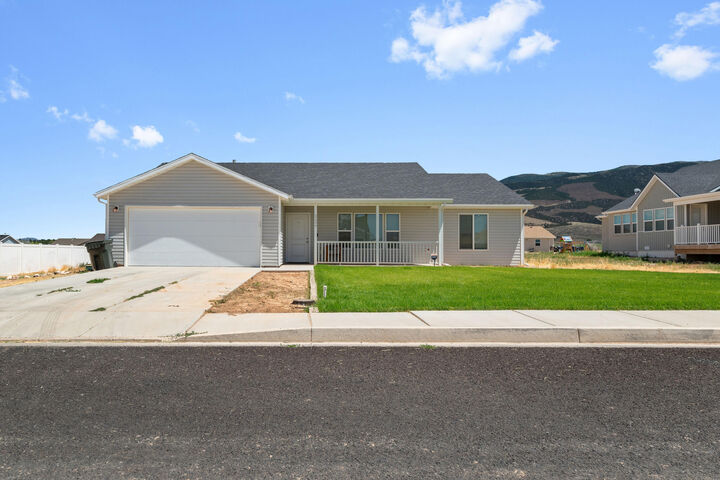 4234 Prospector Ln  Enoch UT 84721 photo