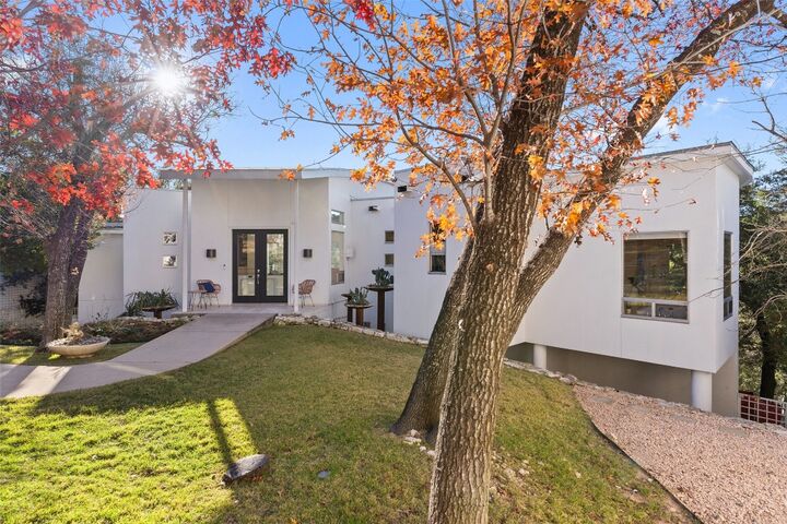 Property Photo: 2102 N Oak Canyon Road TX 78746