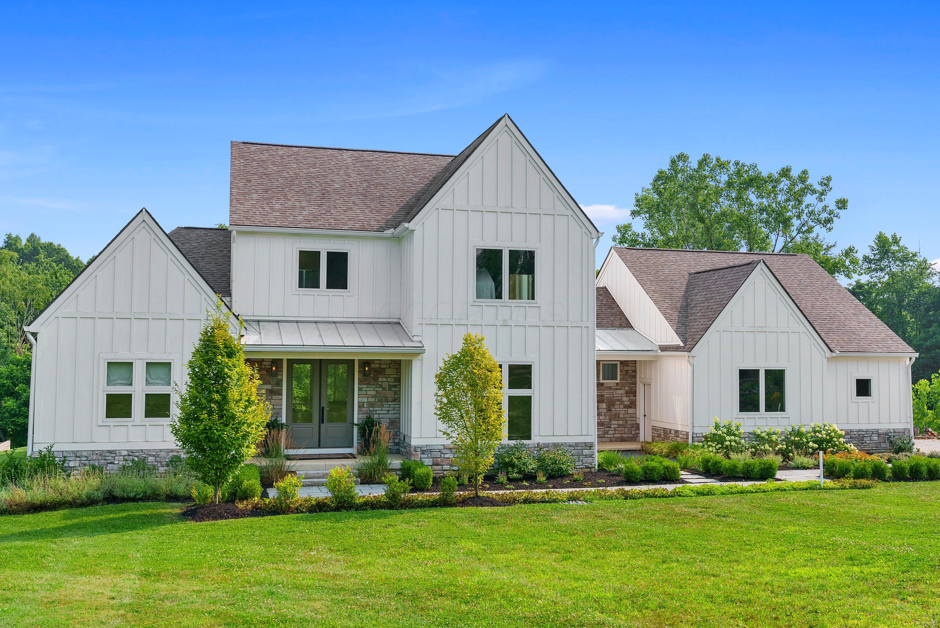 Property Photo: 4181 Corner Road OH 43001