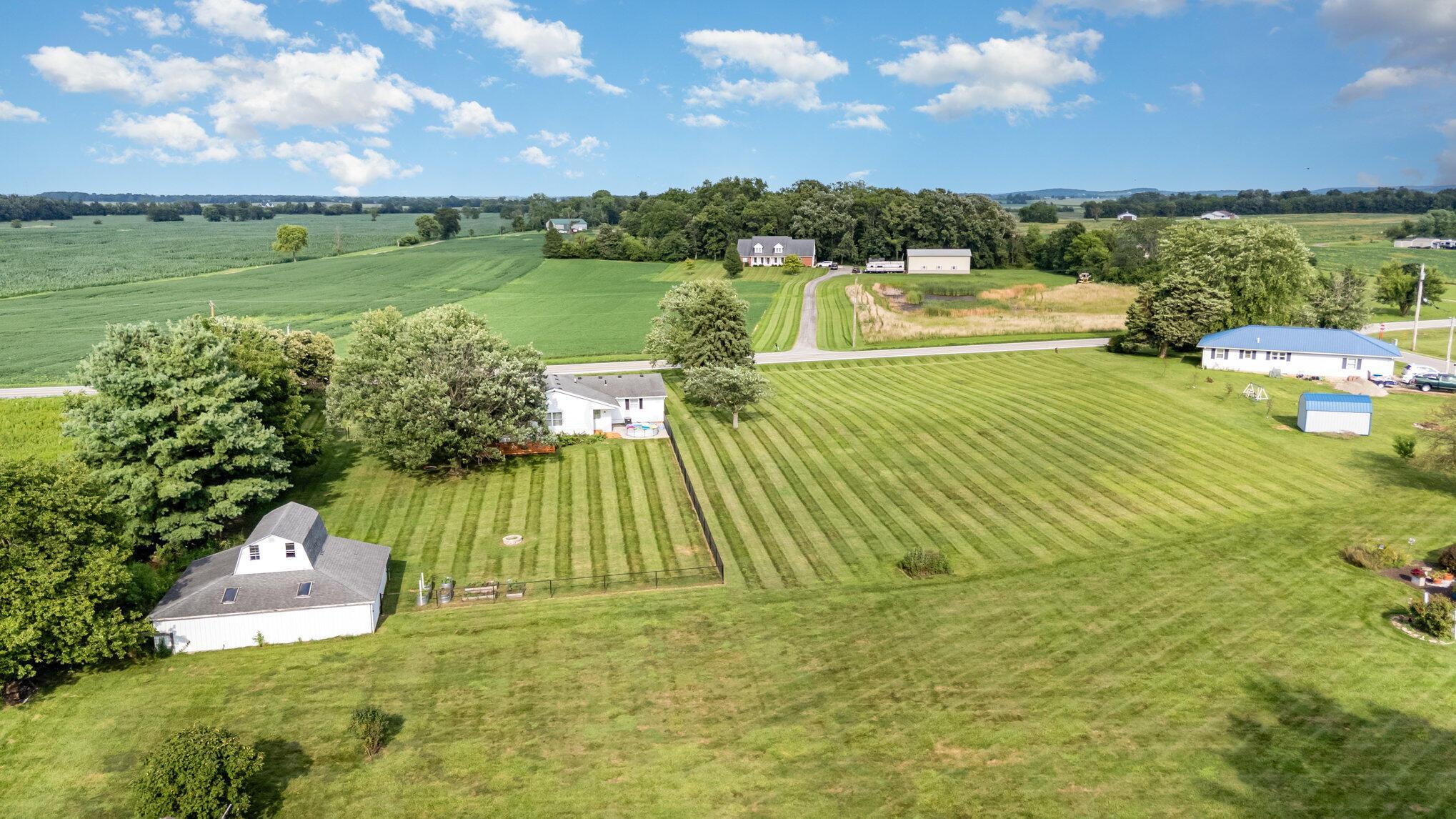 Property Photo: 5188 State Route 753 OH 43160