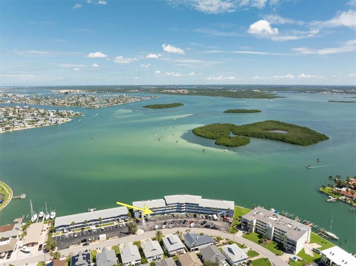 Property Photo:  280 126th Avenue 103  FL 33706 