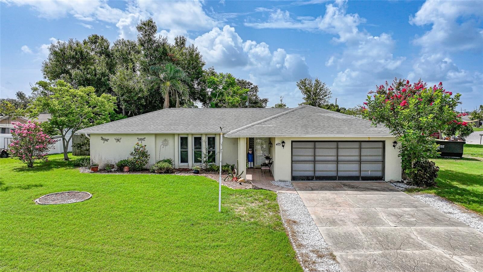 Property Photo:  475 Whippoorwill Drive  FL 34293 