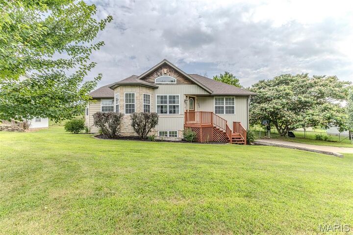 Property Photo:  545 Woody Dr Drive  MO 65536 