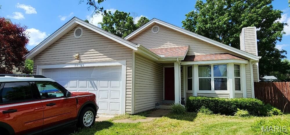 Property Photo: 221 Mondair Drive MO 63368
