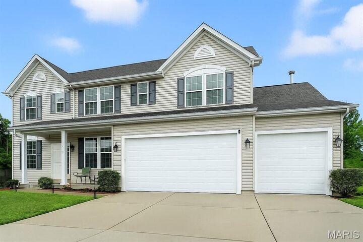 Property Photo: 114 Brookfield Crossing Drive MO 63367
