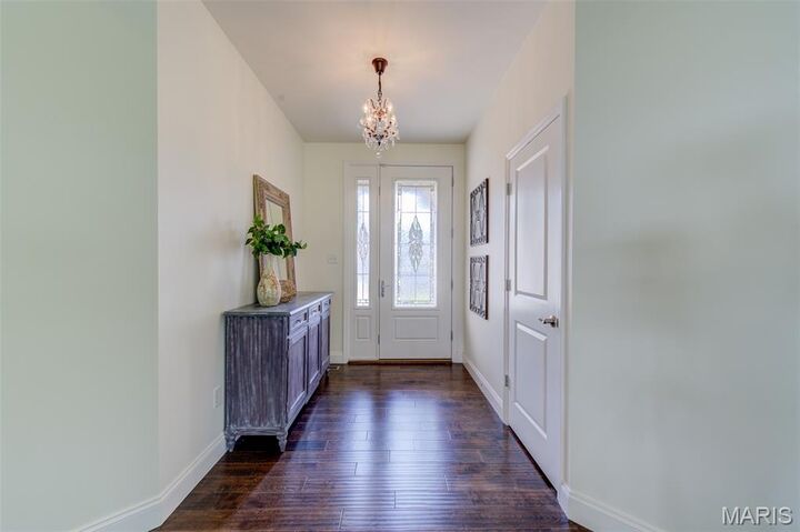 Property Photo:  2704 Brook Hill Lane  MO 63303 