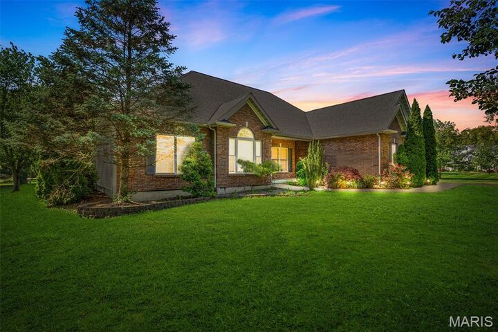 1209 Chestnut Court  Farmington MO 63640 photo