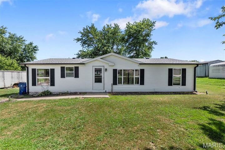 Property Photo: 217 Linden Drive MO 63755