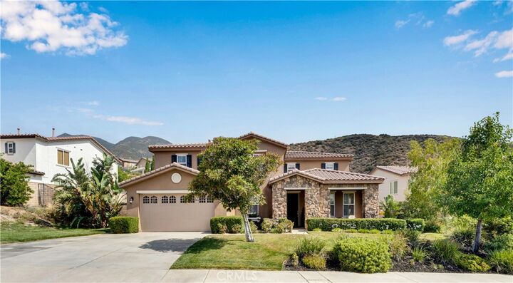 Property Photo:  14668 Stageline Lane  CA 92336 