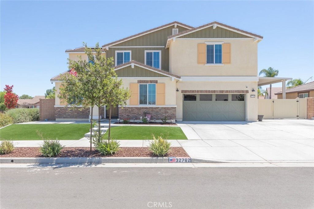 Property Photo: 32762 Forgecroft Street CA 92584