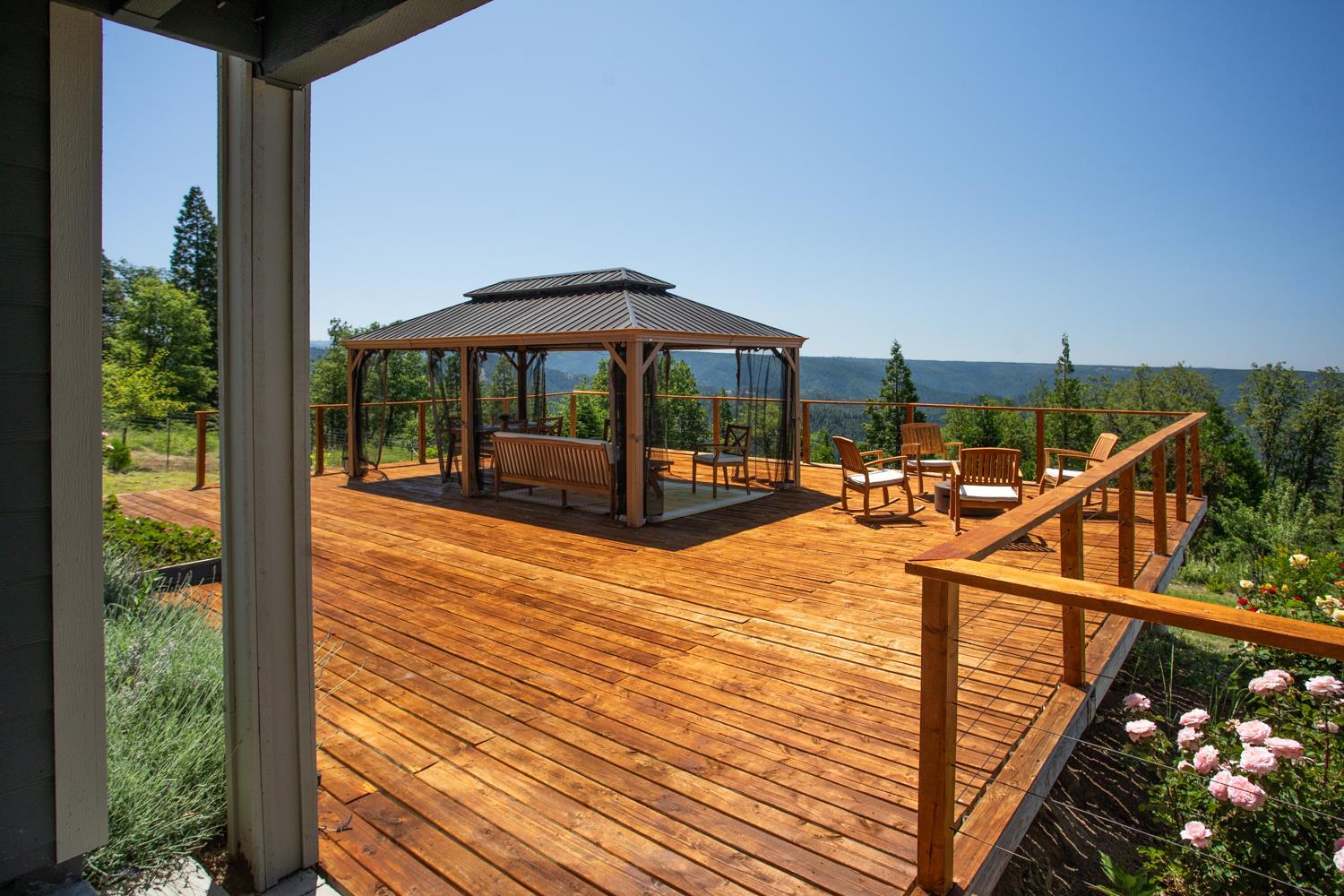 Property Photo:  545 Kearsarge Court  CA 95701 