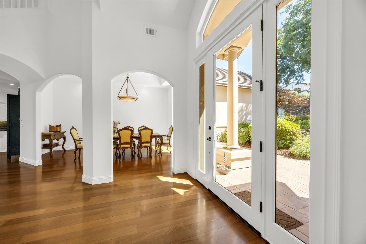 Property Photo: 5528 Sur Mer Drive CA 95762