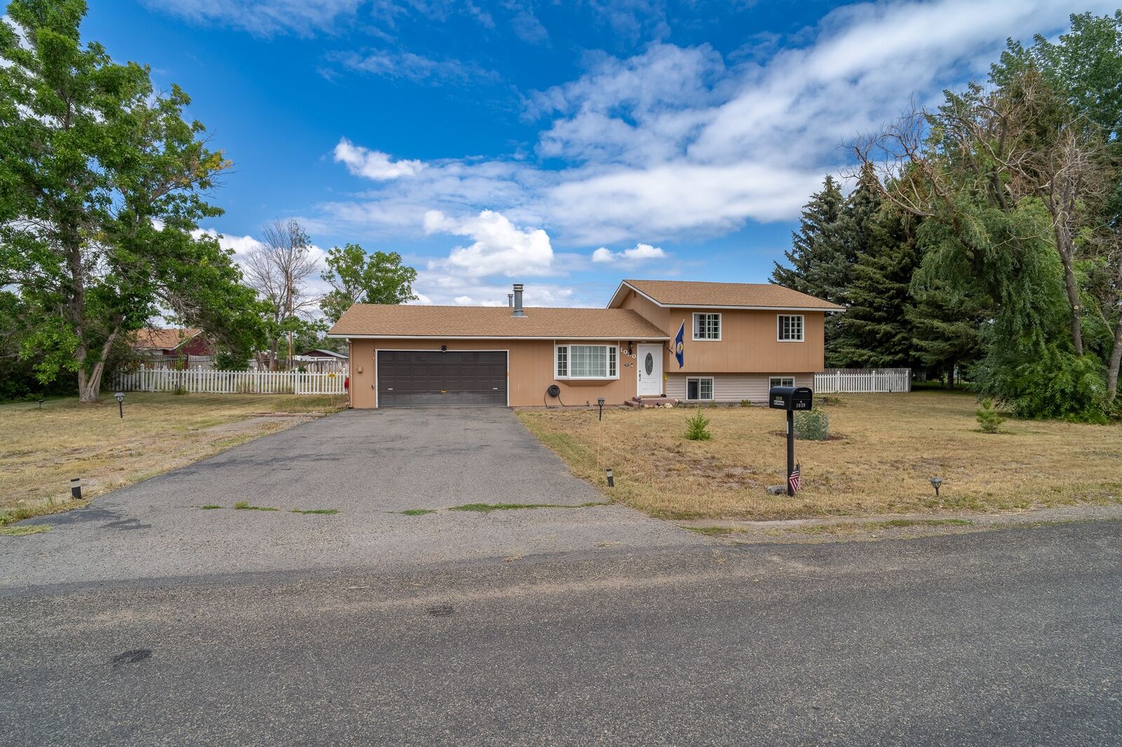 Property Photo: 1030 Motsiff Road MT 59602