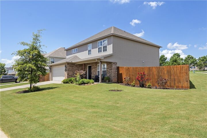 Property Photo: 414 Driftwood Street AR 72745