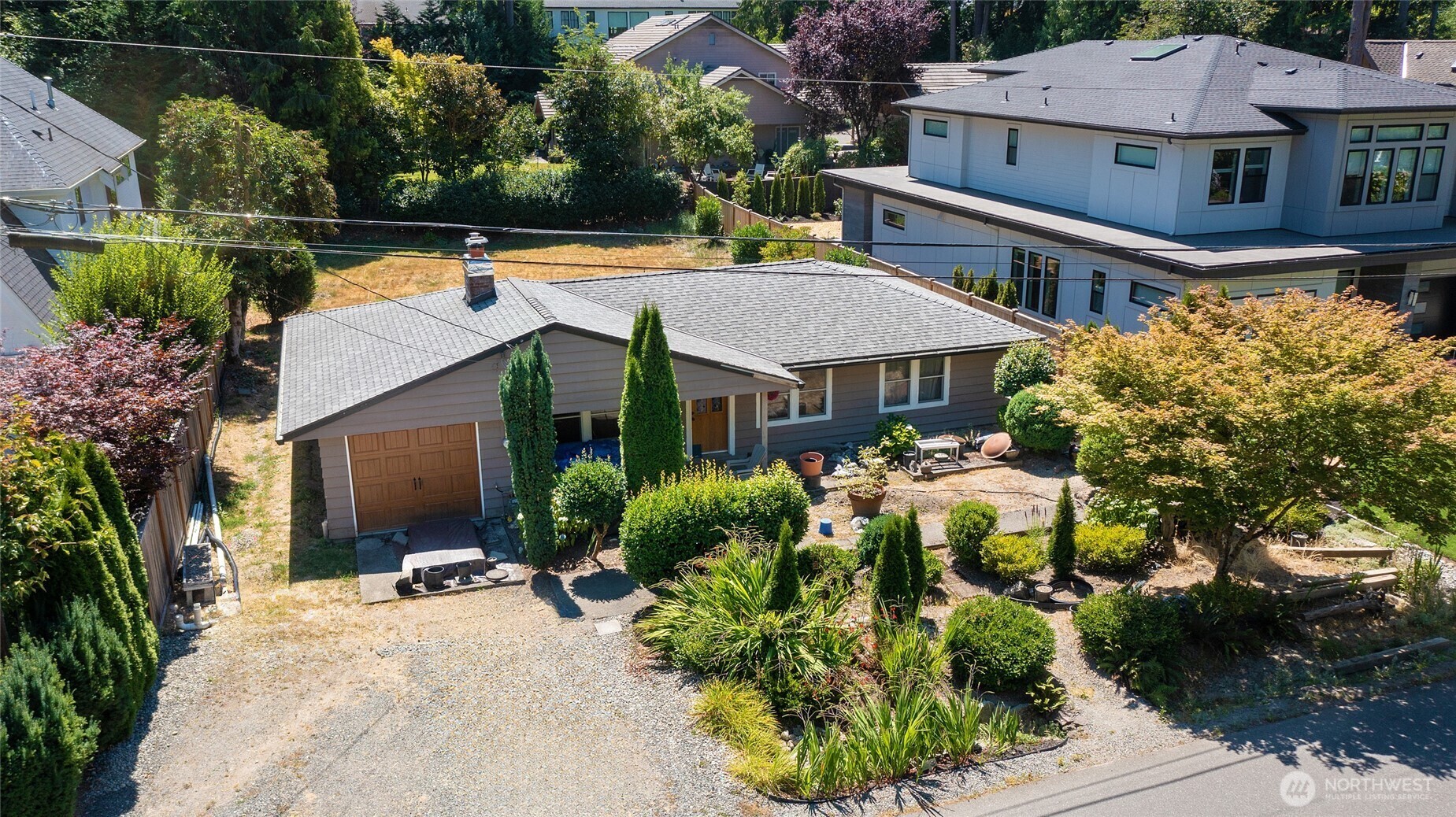 Property Photo: 10425 SE 20th Street WA 98004