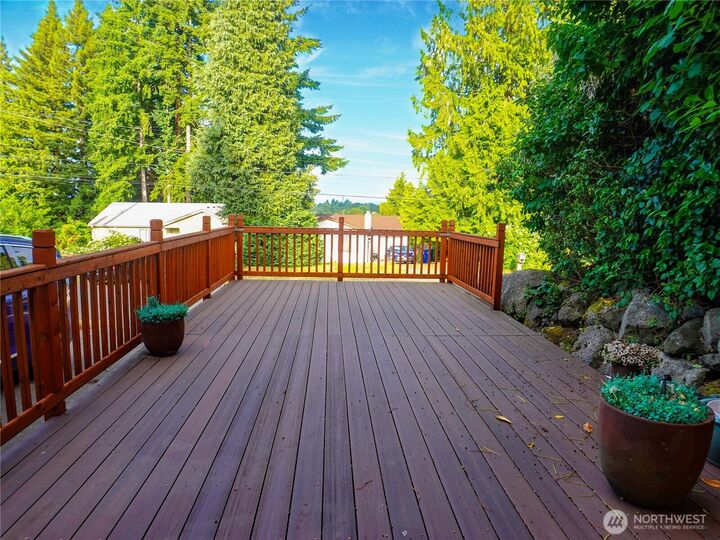 Property Photo:  5451 SW 32nd Avenue  WA 98126 