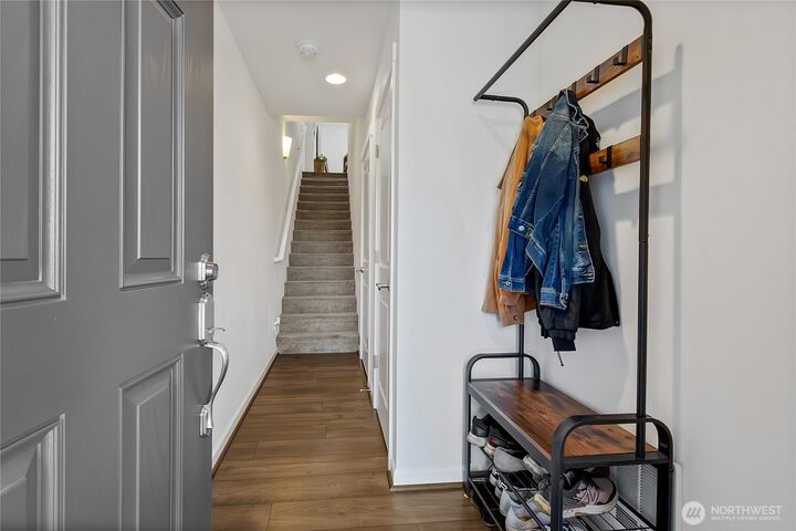 Property Photo: 22328 88th Way S X106 WA 98031