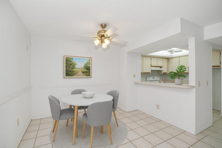 Property Photo:  993 Sonesta Avenue NE 205  FL 32905 